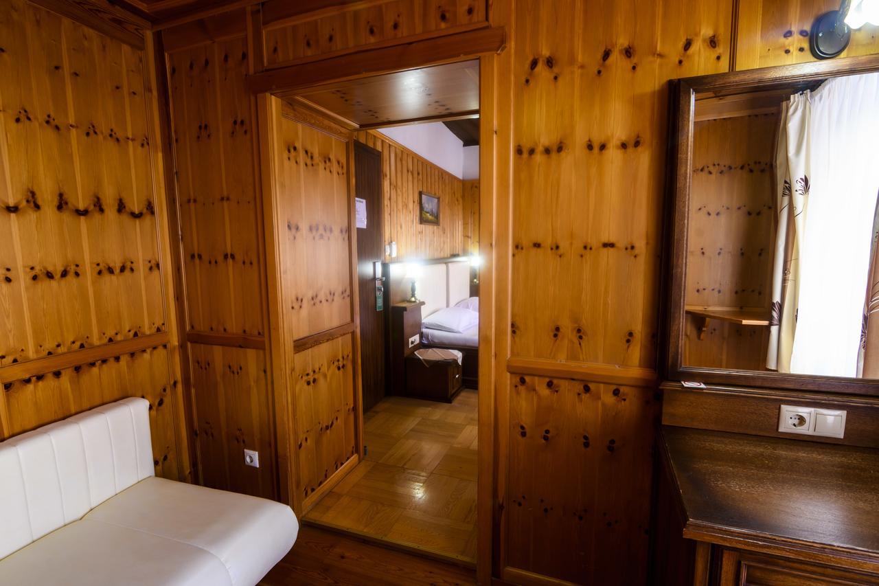 Gasthof Zum Jaegerwirt Hotel Мариацел Екстериор снимка