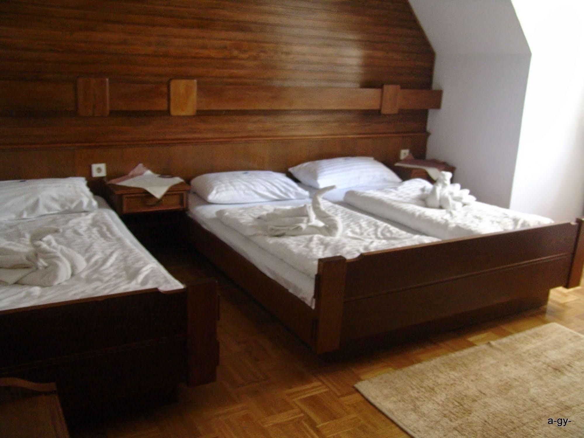 Gasthof Zum Jaegerwirt Hotel Мариацел Екстериор снимка